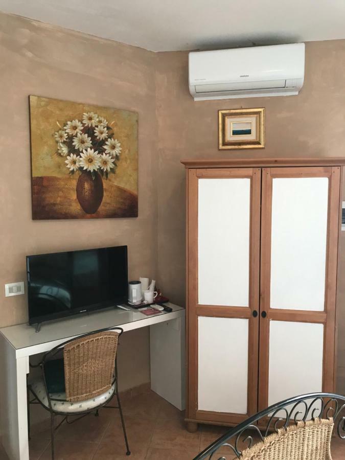 Villa Monica B&B Sorrento Luaran gambar