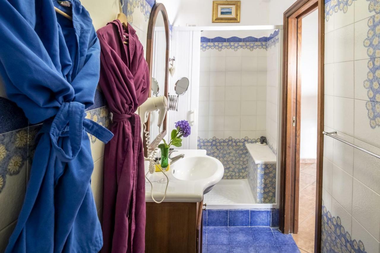 Villa Monica B&B Sorrento Luaran gambar