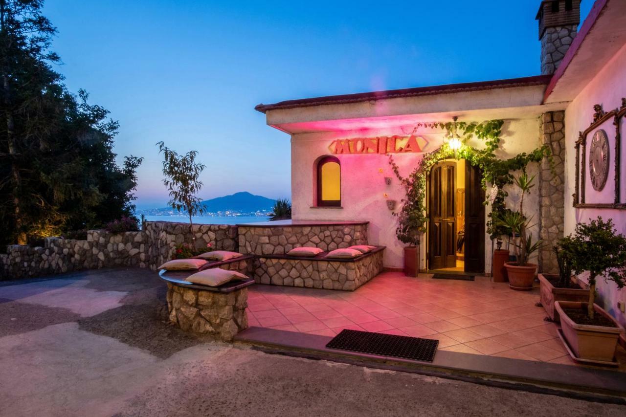 Villa Monica B&B Sorrento Luaran gambar